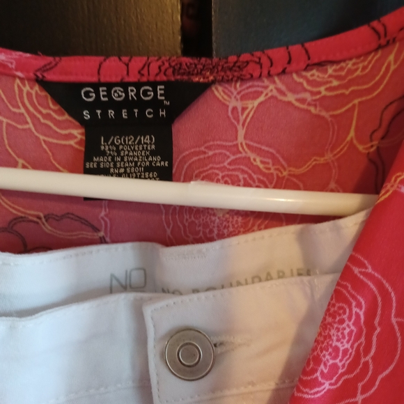 Ladies Spring Outfit - Picture 2 of 4